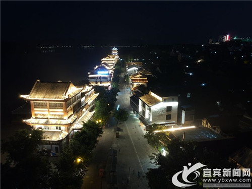 鳥(niǎo)瞰李莊古鎮(zhèn)夜景.jpg